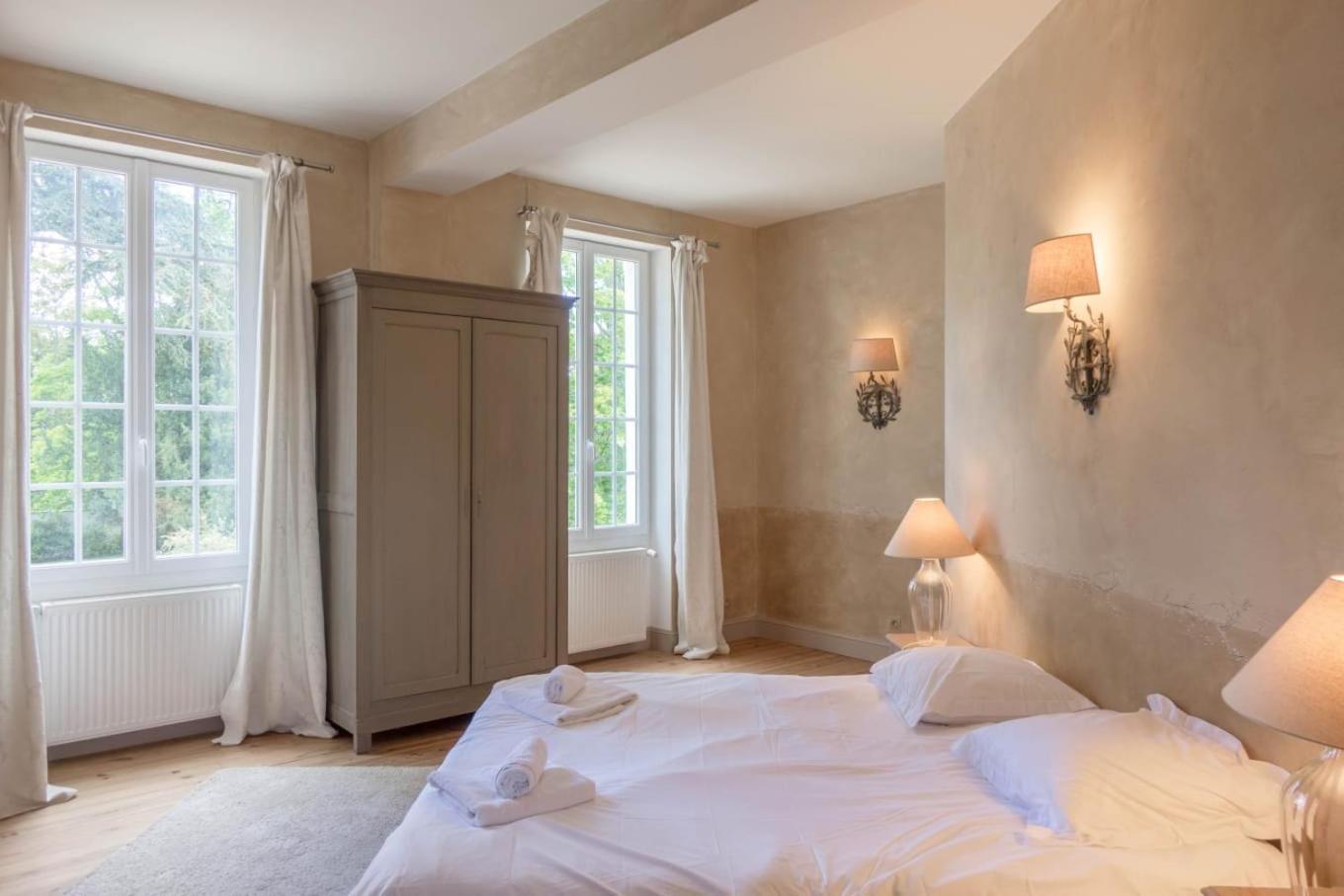 Maison Chaleureuse De 4 A 12 Personnes Neuville-aux-Bois Buitenkant foto